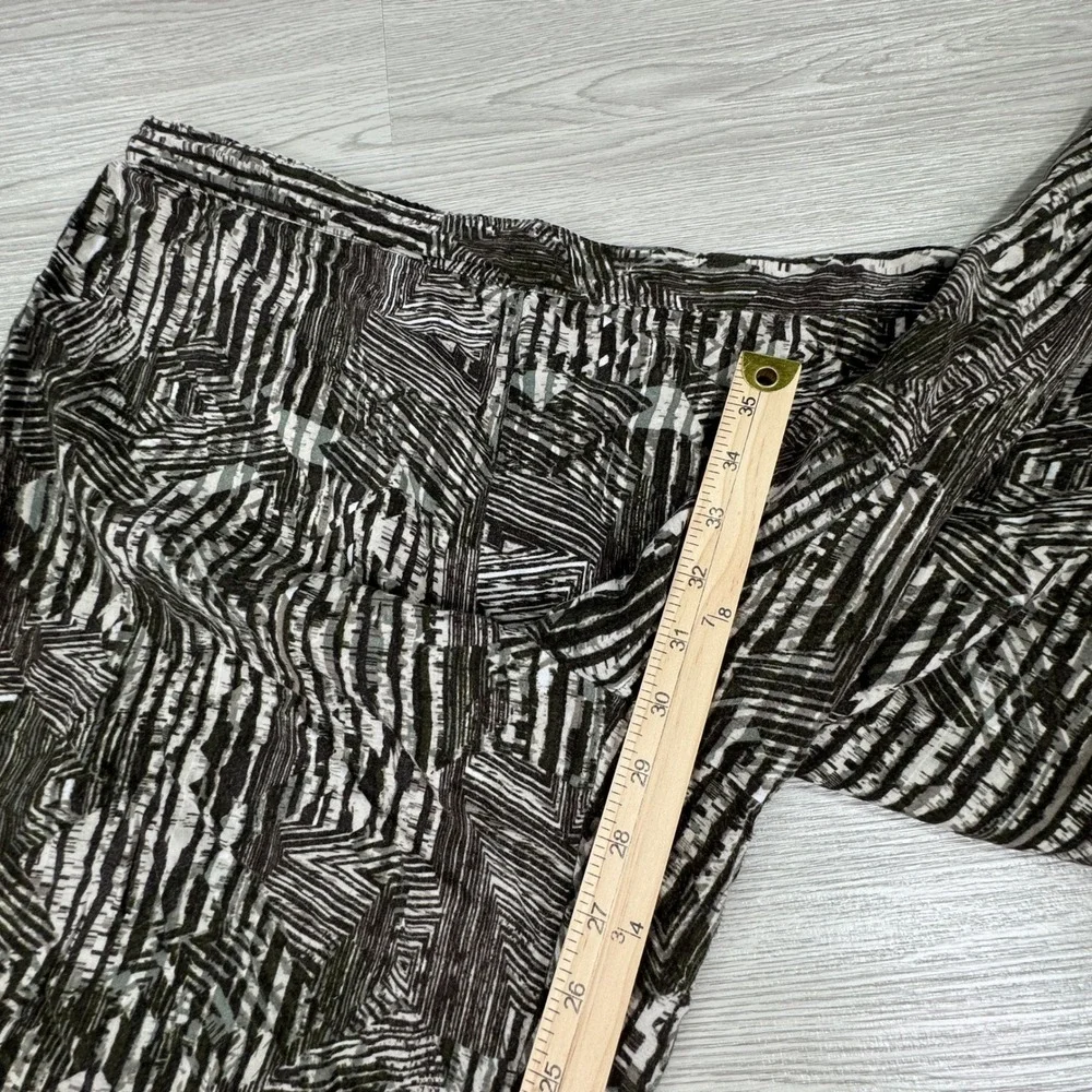 Chico's Women's Pants Brown White Abstract Print Elastic‎ Waist Rayon Size 2